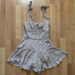 Princess Polly Floral Romper /playsuit